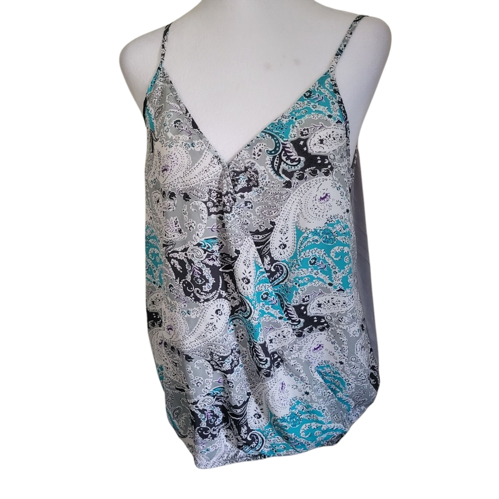 Charming Charlie Paisley Print Top sz M